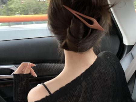 Duckbill Shaped Hairpin Online Sale