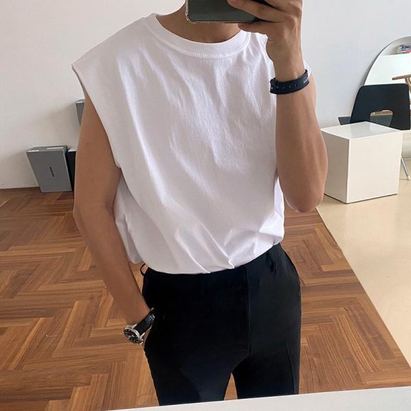 Sleeveless T-Shirt Fashion