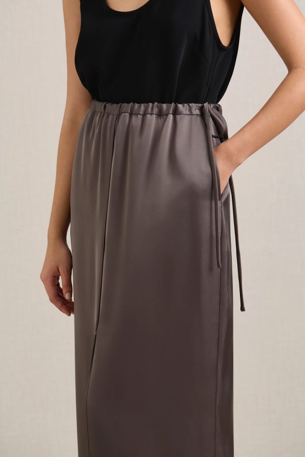 Kindell Skirt in Graphite Online