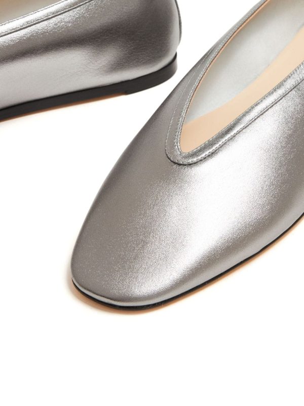 Luna Slipper in Silver Online Sale