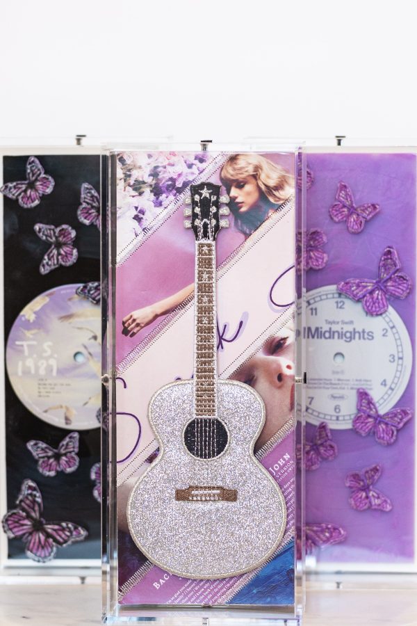 Taylor Swift Guitar: Speak Now (SWTS7) Fashion