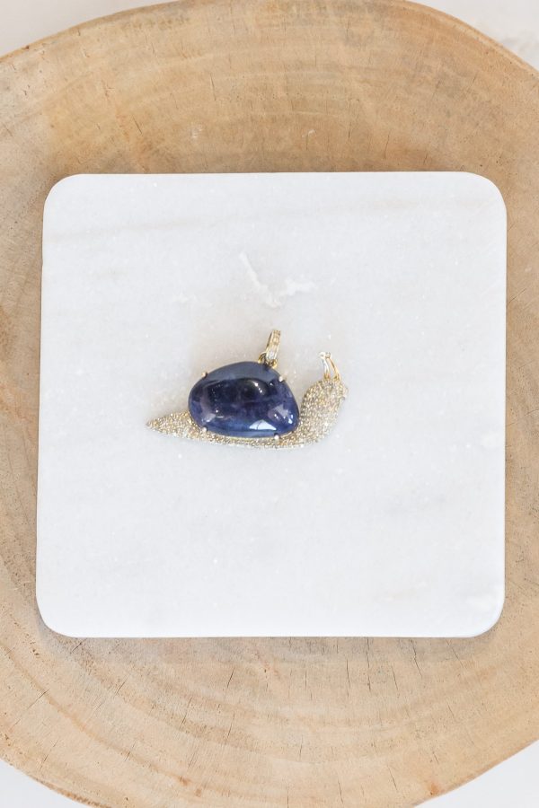 Sodalite Snail Pendant (y10124B) Sale