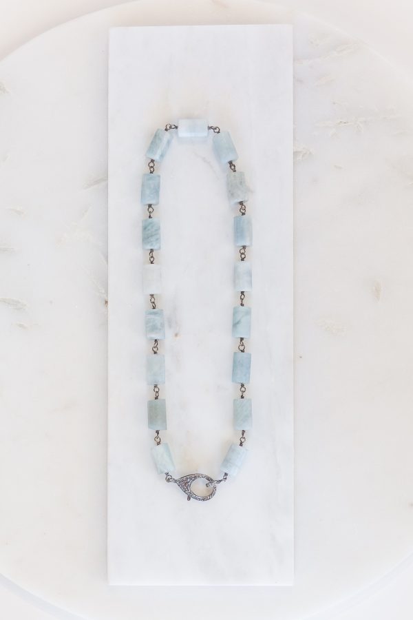 C111 - 17  bead aquamarine Supply