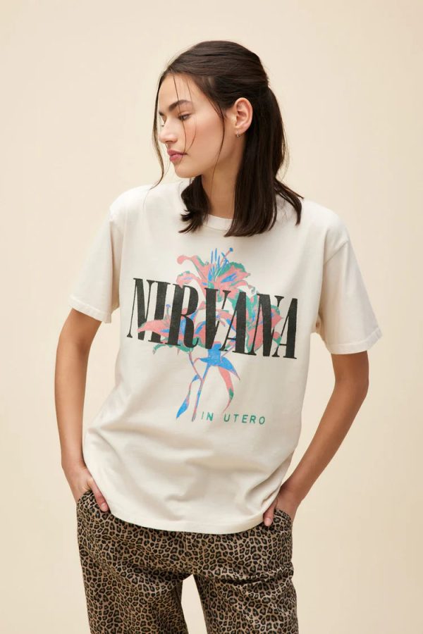 Daydreamer - Nirvana Lilies Weekend Tee Online